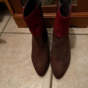 Women’s Two-Tone Leather Boots Never Worn/No Box Size 10